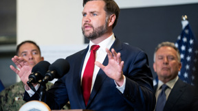 סגן נשיא ארצות הברית ג'יי. די. ואנס