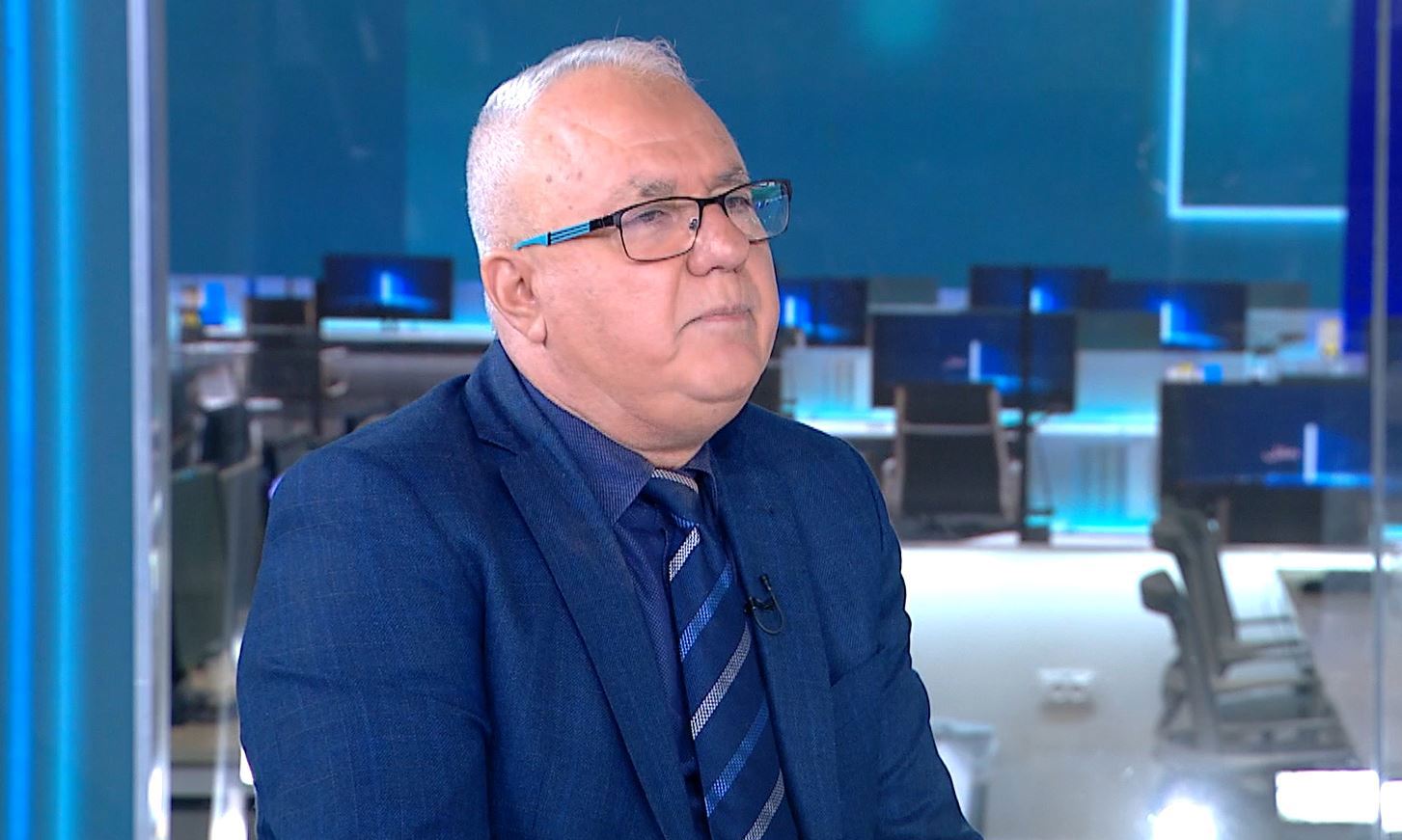 بروفيسور فيصل عزايزة