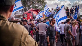 הפגנה מחוץ לבסיס בית ליד נגד מעצר חיילי מילואים החשודים בהתעללות בעציר, יולי 2024