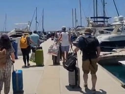 החילוץ בדרך: הישראלים שבורחים מקפריסין בשיט – ומי שמחכים לפתיחת נתב"ג