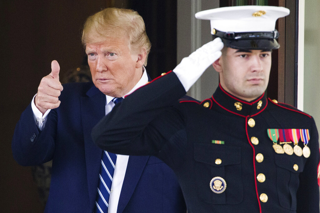 נשיא ארצות הברית דונלד טראמפ, ארכיון