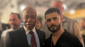 עדן חסון עם ראש עיריית ניו יורק אריק אדמס, הלילה