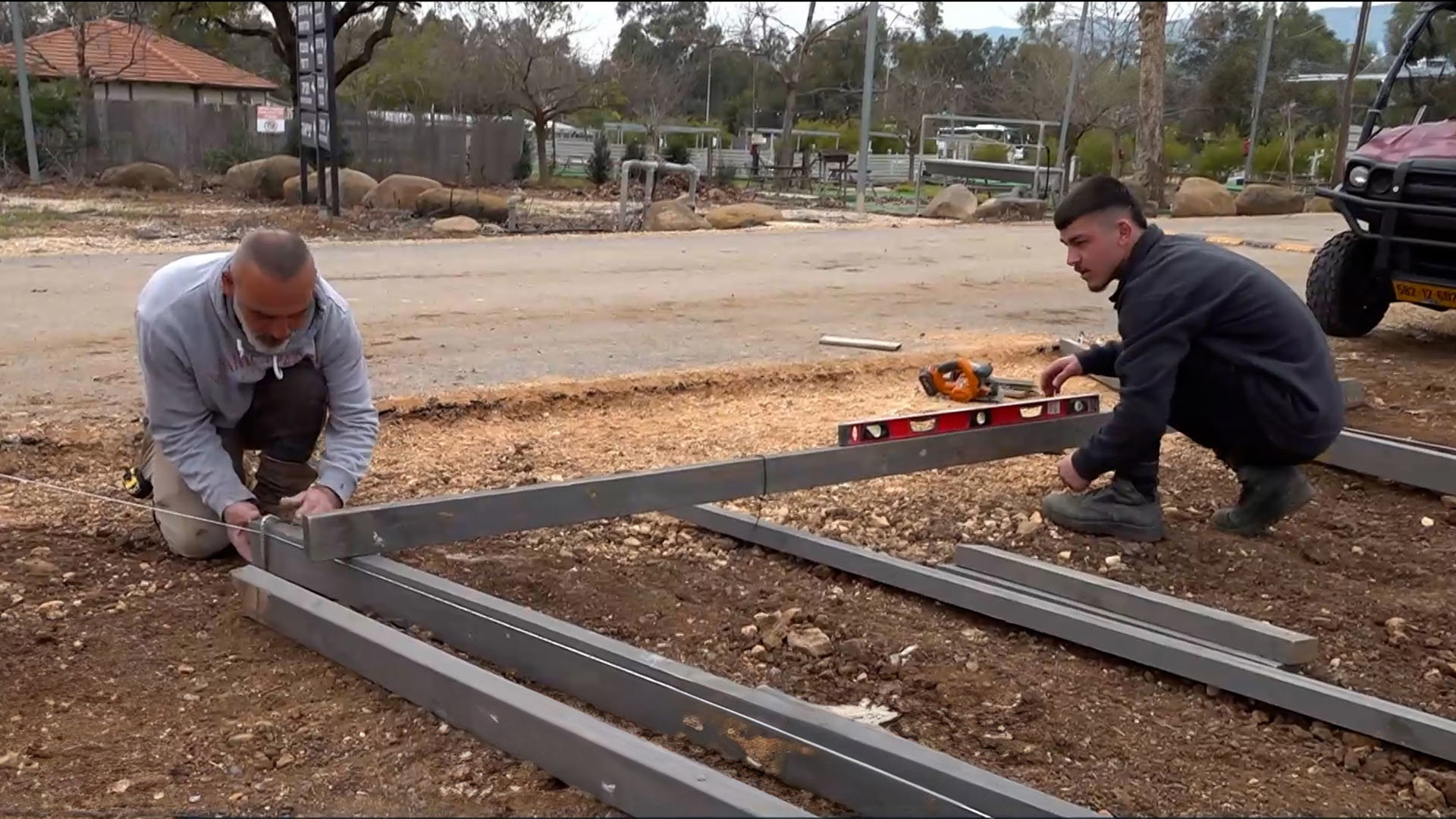 "אנשים כאן לא גומרים את החודש": העסקים בצפון מנסים להתאושש