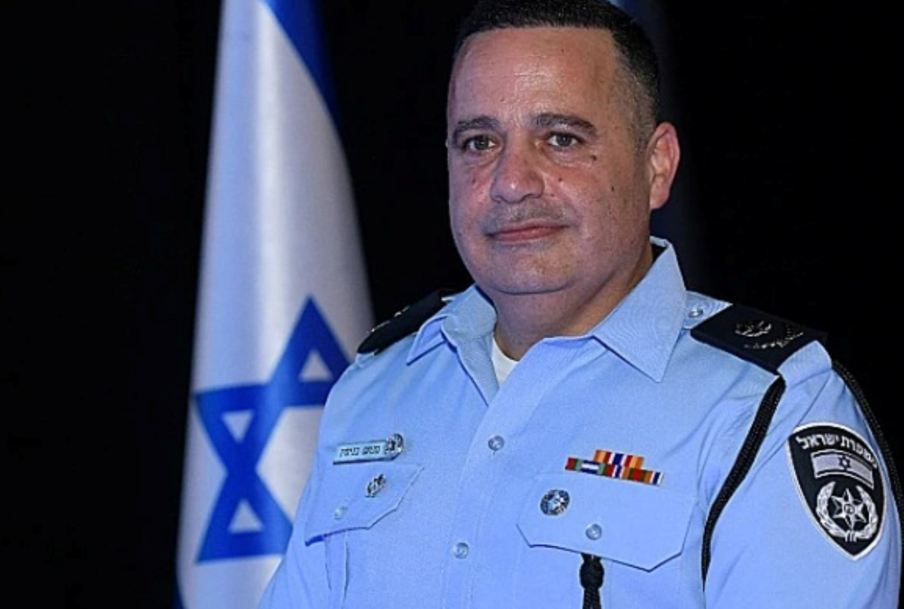 ראש להב 433, ניצב מני בנימין