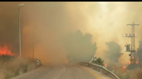 موجة حرائق في البلاد