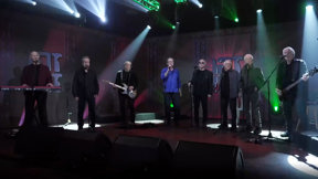 "מתגעגעים לנאיביות": חברי זהו זה חוגגים 90 שנות שידור ציבורי