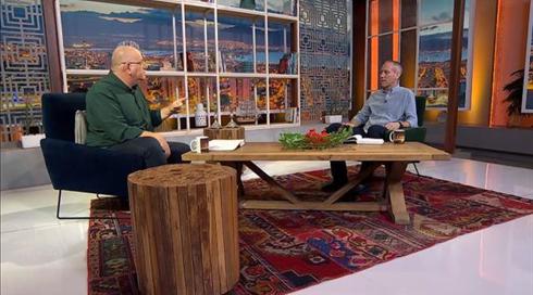 בין השמשות חילי טרופר