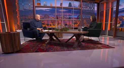 בין השמשות | עונה 3, פרק 56 - טל אוחנה