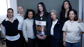 "אמא לא מוותרת": אימהות של שורדי שבי חוזרות לקמפיין המצמרר - ונלחמות על רן גואילי