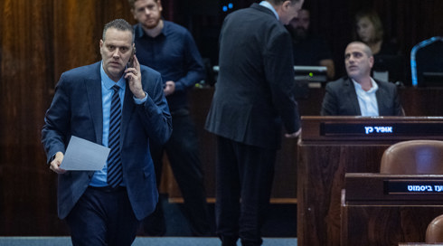 השר מיקי זוהר