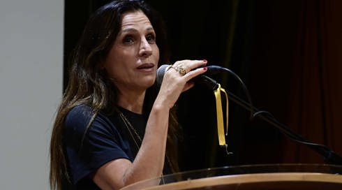 אורנה בנאי נואמת