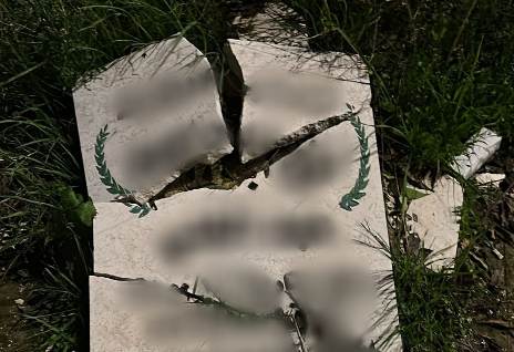 מצבה שהושחתה