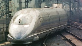 רכבת קליע ביפן