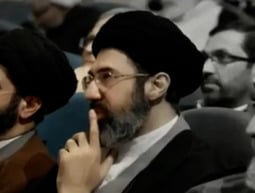 המנהיג העליון הבא: מי אתה מוג'תבא, הבן הקיצוני עוד יותר של חמינאי?