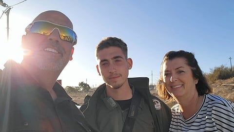 משפחה בורחת מבשורה: עמית ניצל מהטבח בנובה, אחיו ערן נפל בעזה
