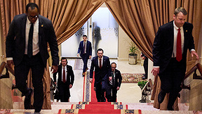 ג'יי די ואנס, סגן נשיא ארצות הברית, בשיחות המו"מ באסלאמאבאד