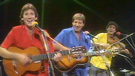 שלישיית הופה היי במחרוזת שירים בתוכנית "זהו זה". 11.7.1985