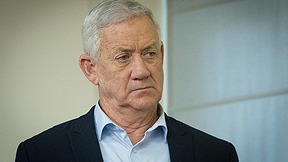 בני גנץ