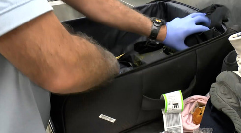 "קופים" להברחות סמים: הצעיר שנתפס וחשף את השיטה