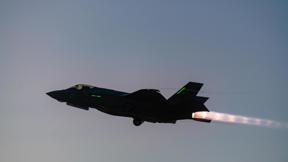 מלחמה עם איראן: מטוס קרב 