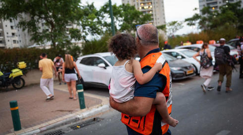 המציאות מורכבת - כך תתווכו אותה לילדיכם