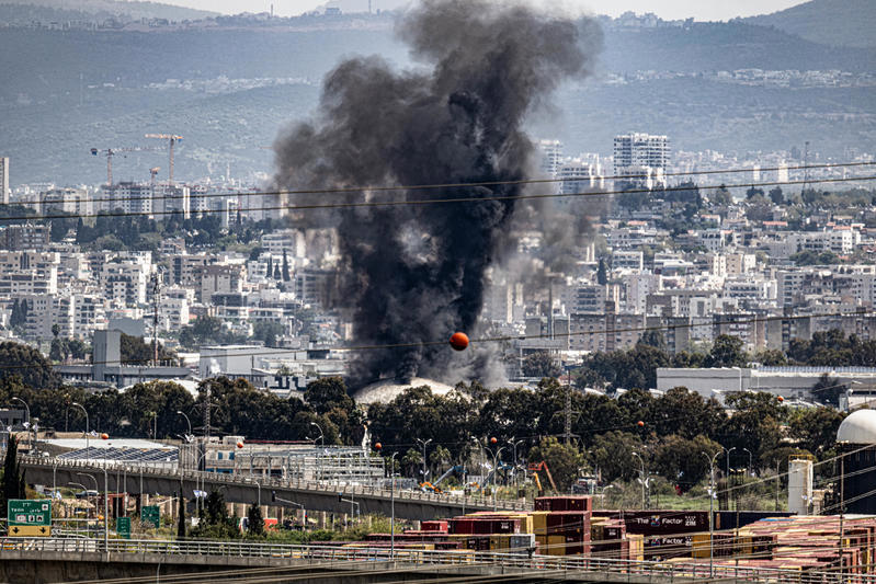 הפגיעה בבתי הזיקוק בחיפה, 30.03.26
