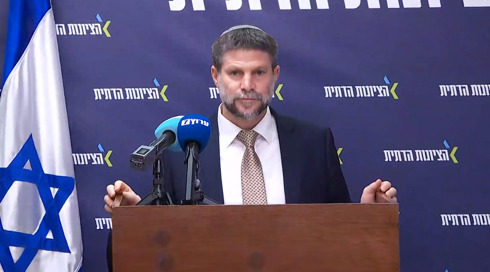 סמוטריץ' תקף את הרמטכ"ל - ואיים לפרק את הממשלה: לילה סוער בקבינט