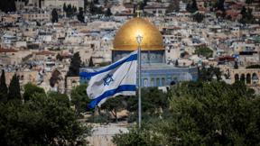 דגל ישראל ברקע ירושלים