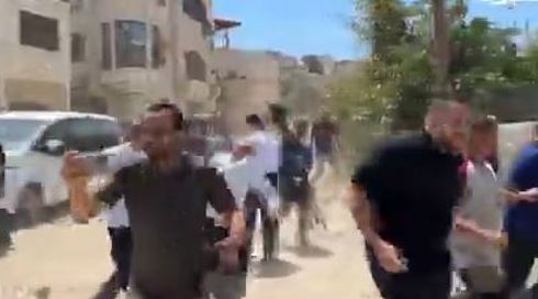 מתוך תיעוד הירי לעבר משלחת אירופית בג'נין