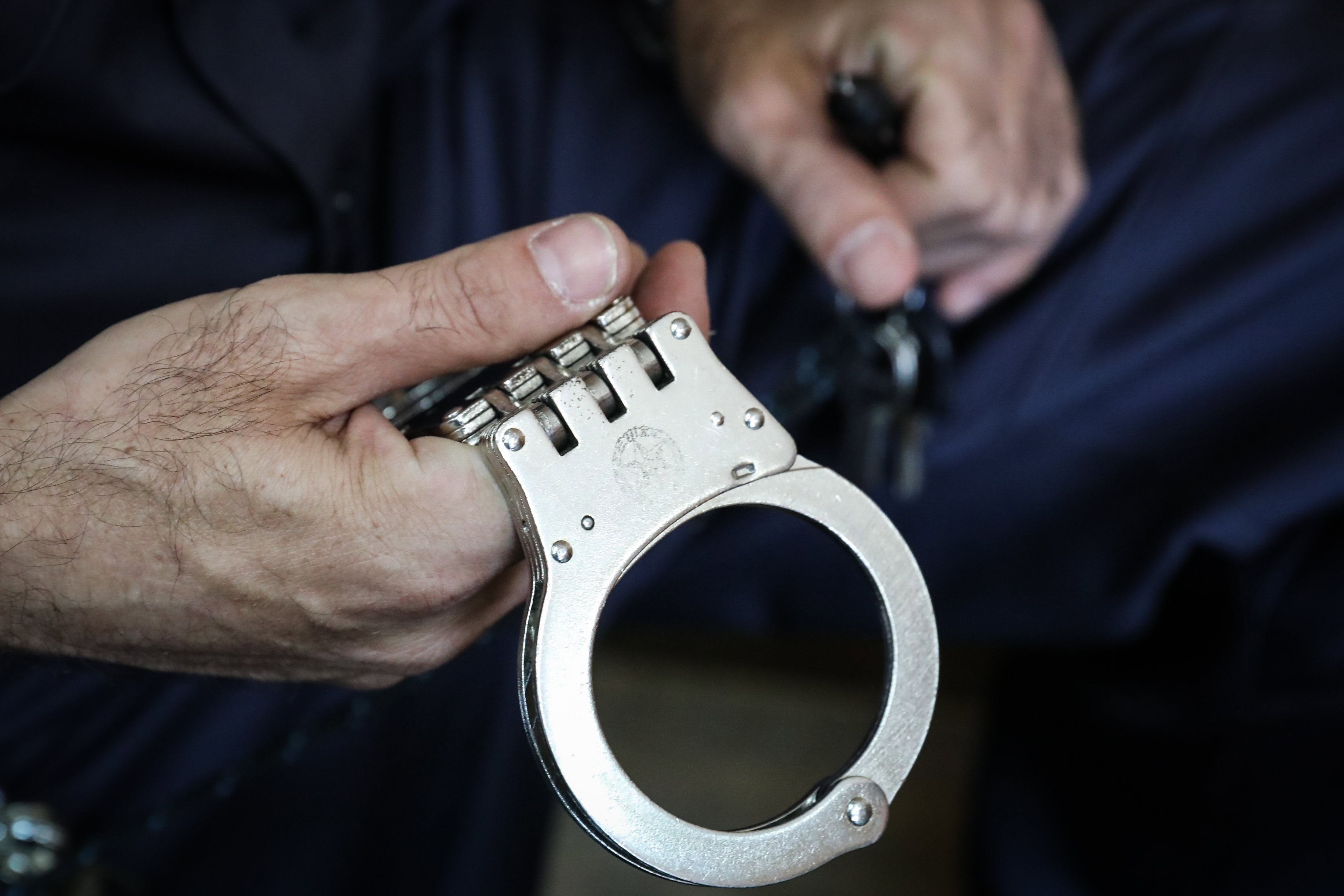 מעצר, אילוסטרציה