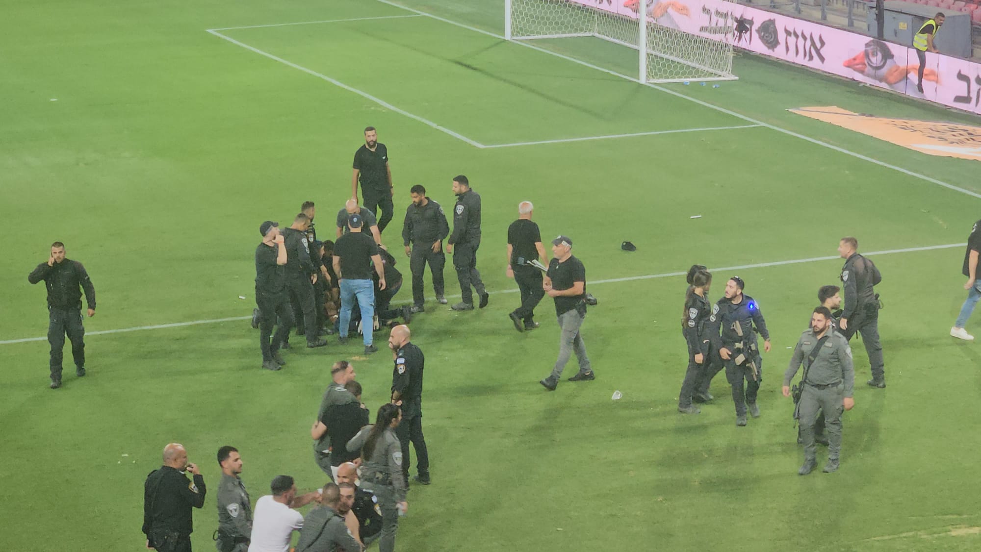 קטטה לפני משחק באר שבע-סכנין