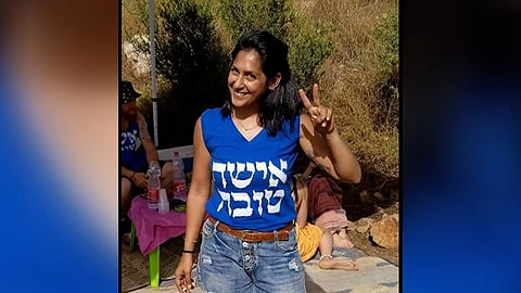 מלאכים בכחול: המנדבים שנשלחו לסייע לצעירים במסיבת הטבע - ולא חזרו