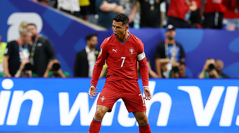 2026 06 23T170742Z 1845668633 UP1EM6N1BKS3A RTRMADP 3 SOCCER WORLDCUP POR UZB