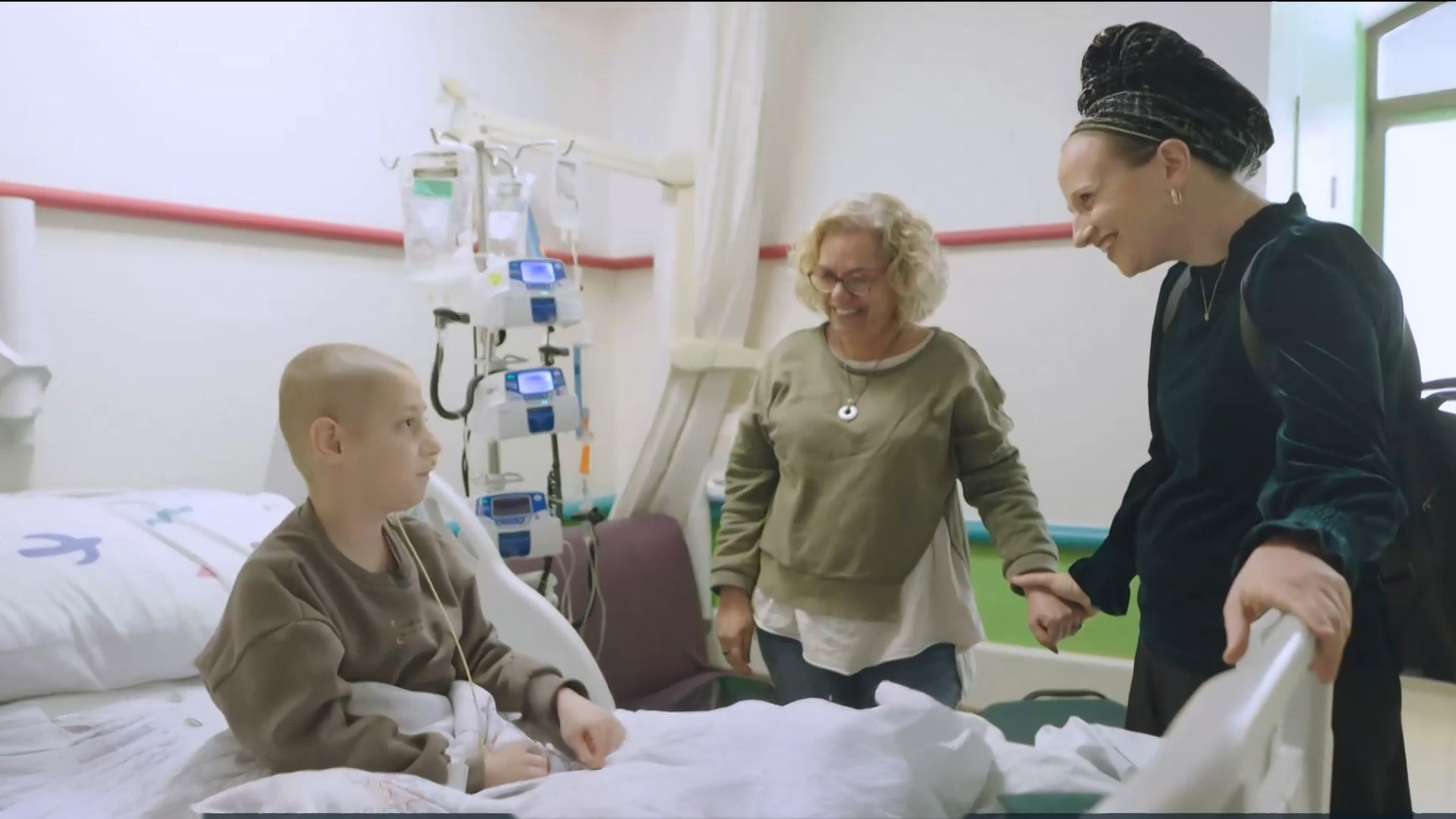 תרומת האיברים של החלל מעזה: המפגש המרגש בין משפחת רס"ל ידידיה בלוך - לאיתן הקטן