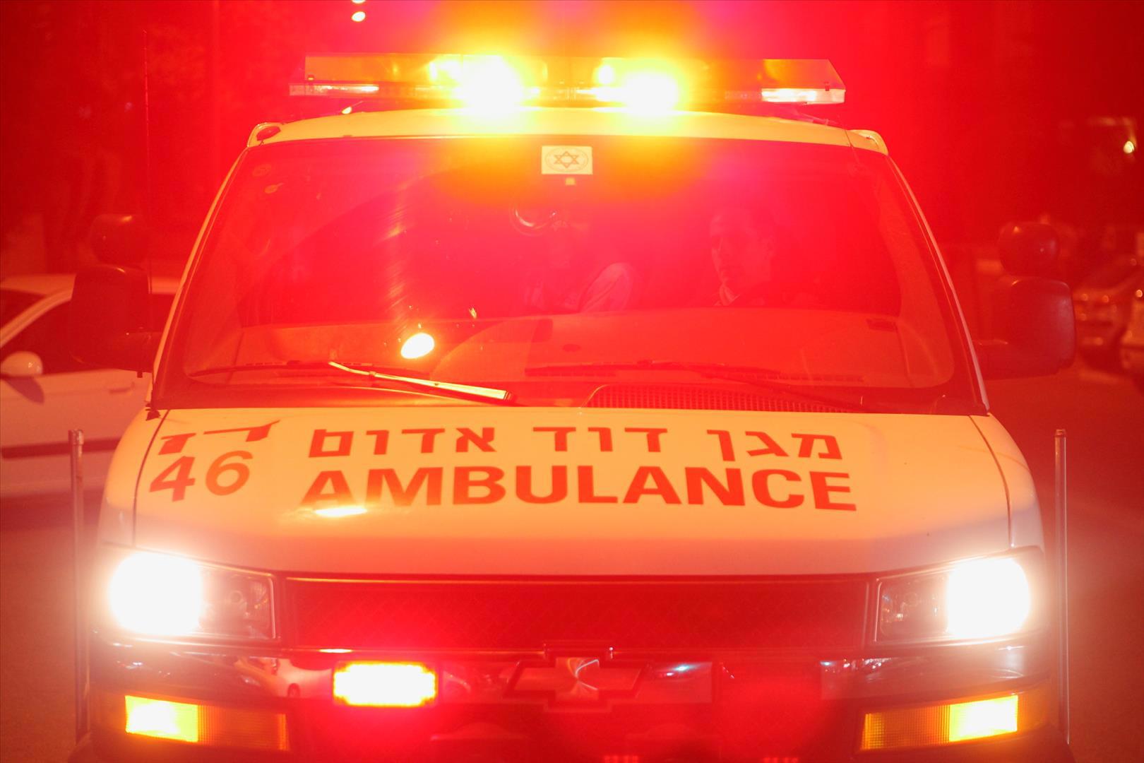 אמבולנס, מגן דוד אדום, ארכיון