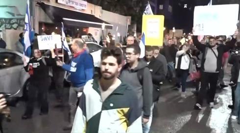 الخامسة في مكان مع وسيم كيوف | 15.1.2023