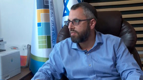 ראש העיר החשוד בעבירות מין