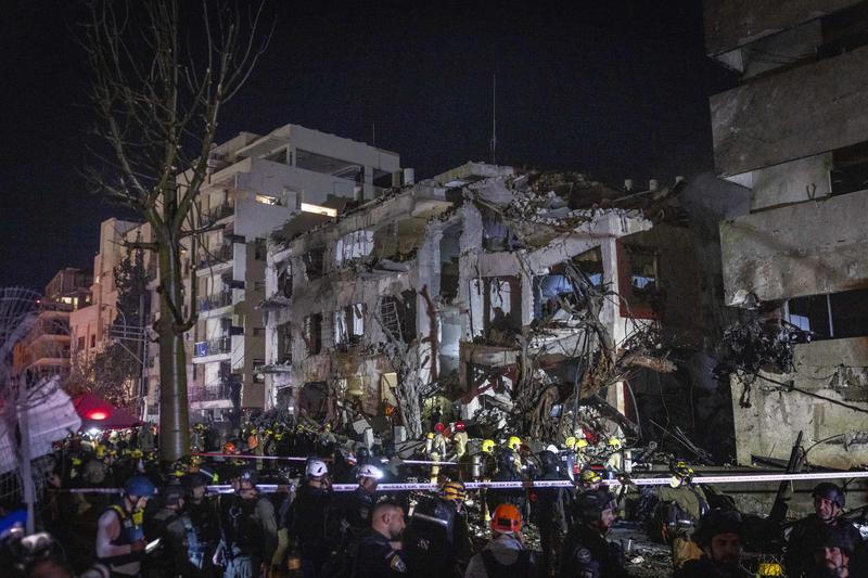 זירת פגיעת טיל איראני בתל אביב במהלך מבצע "שאגת הארי"