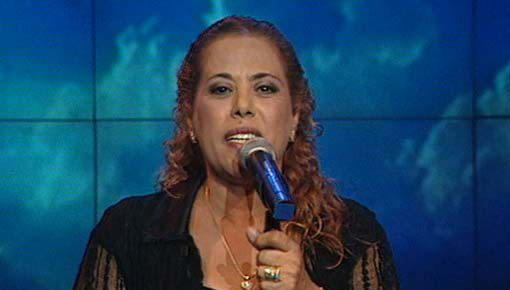 מרגלית צנעני במופע לזכרו של עוזי חיטמן. 24.11.2004