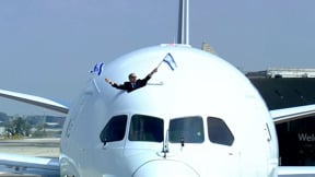 מנתב"ג מתכוננים לשוב לשגרה - אבל מה יעלה בגורל הטיסות והחופשות?