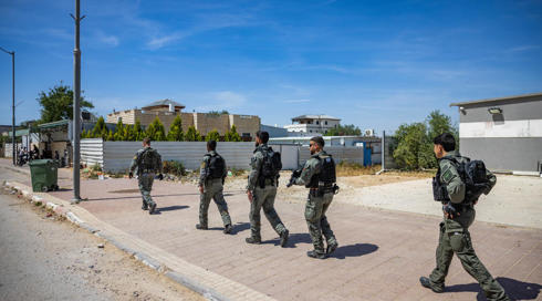 כוחות הביטחון בפשיטה ברהט, מאי 2025