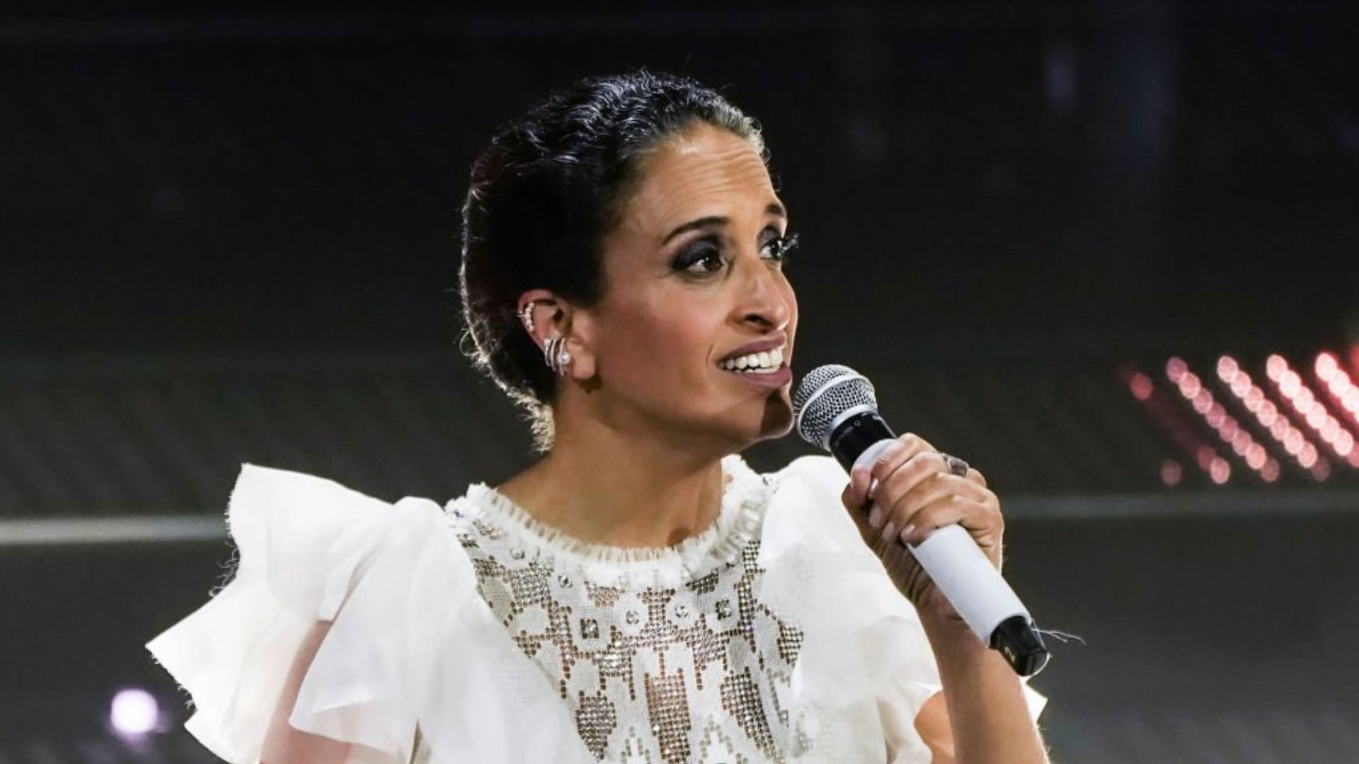 אחינועם ניני בפסטיבל סן רמו באיטליה, בחודש פברואר