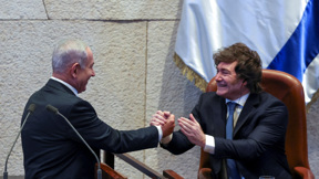 חאבייר מיליי ובנימין נתניהו בכנסת