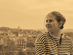 מאיה דסיאטניק