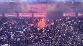 אבוקה ביציע בית"ר באצטדיון טדי
