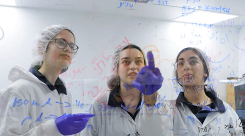 הישג חדש לישראל: 9 לוויינים שבנו תלמידי תיכון שוגרו לחלל