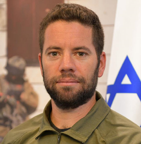 פקד ארנון זמורה, בן 36, נפל בקרב במבצע לחילוץ החטופים