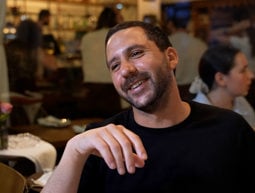 הרומן בין שליחי טראמפ למסעדה התל אביבית.כאן חדשות הרומן בין שליחי טראמפ למסעדה התל אביבית