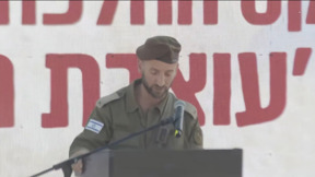 ברק חירם שוב בעין הסערה