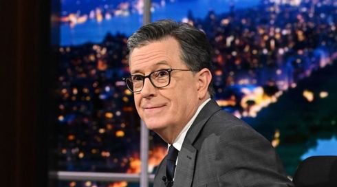 סטיבן קולבר בתוכנית האירוח שלו, החודש